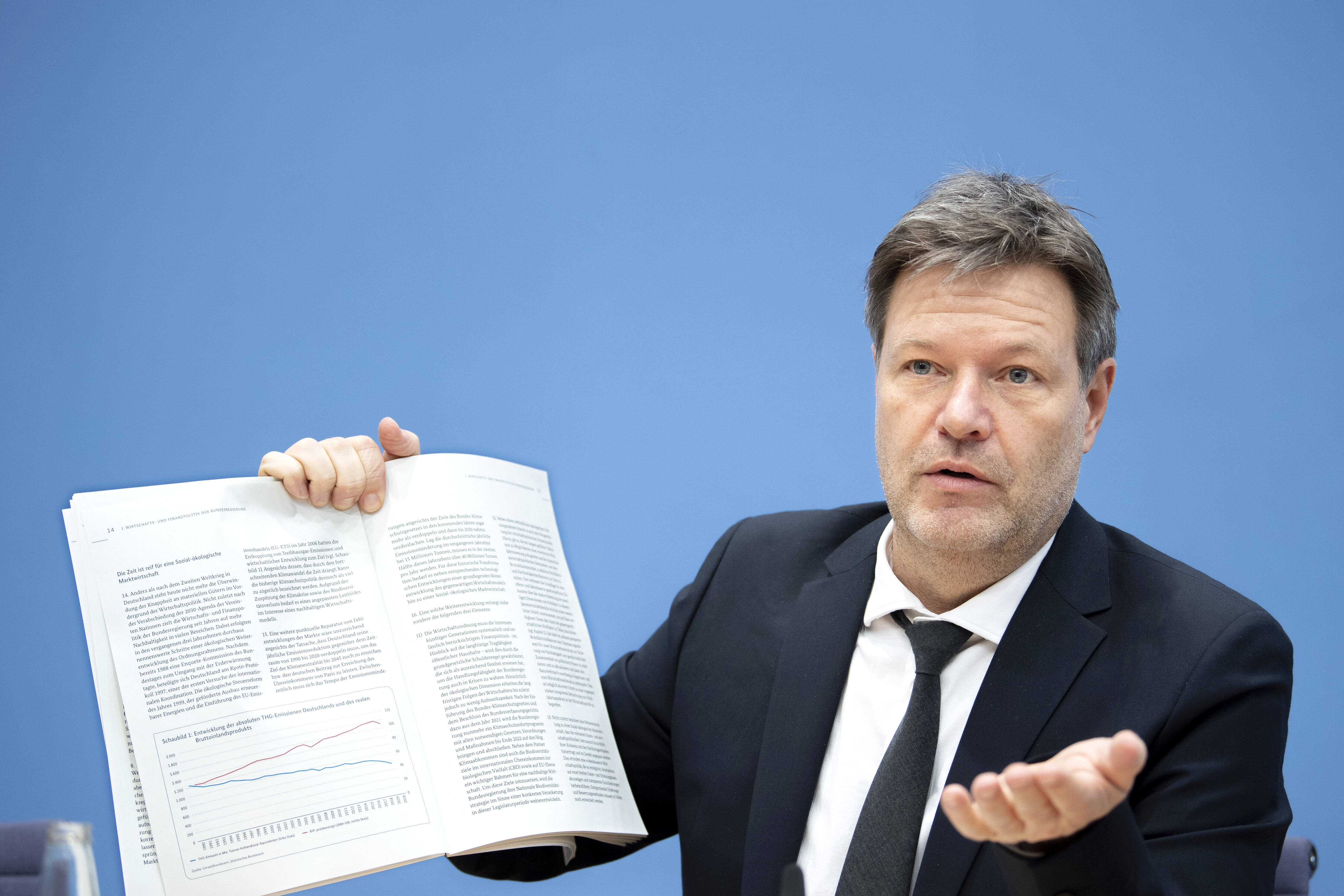 Wird Strom etwa noch teurer? Robert Habeck plant den nächsten Energie-Hammer