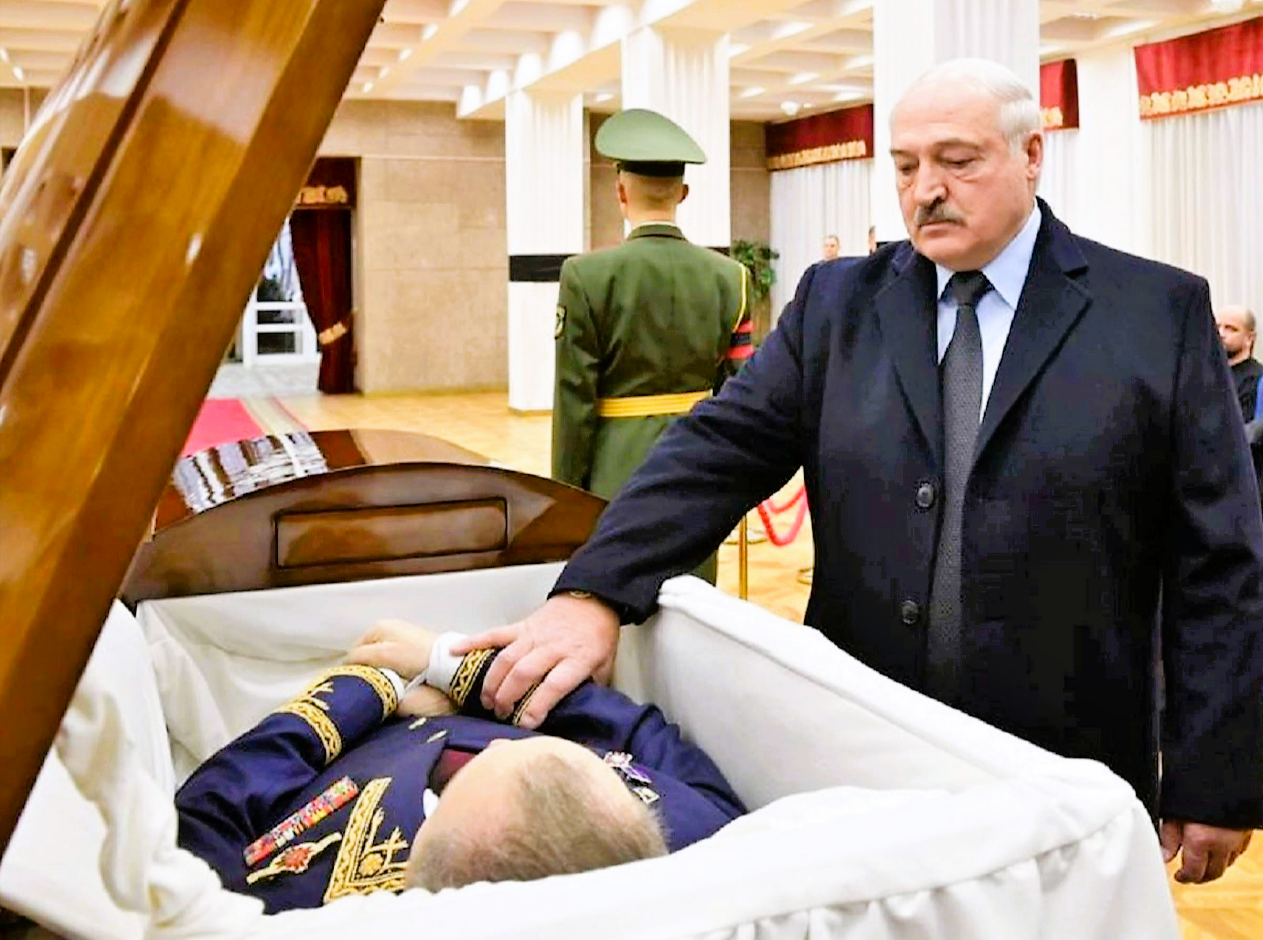 Alexander Lukaschenko im Kreml vergiftet? Belarus-Diktator mit Krankenwagen zum Flughafen gebracht!