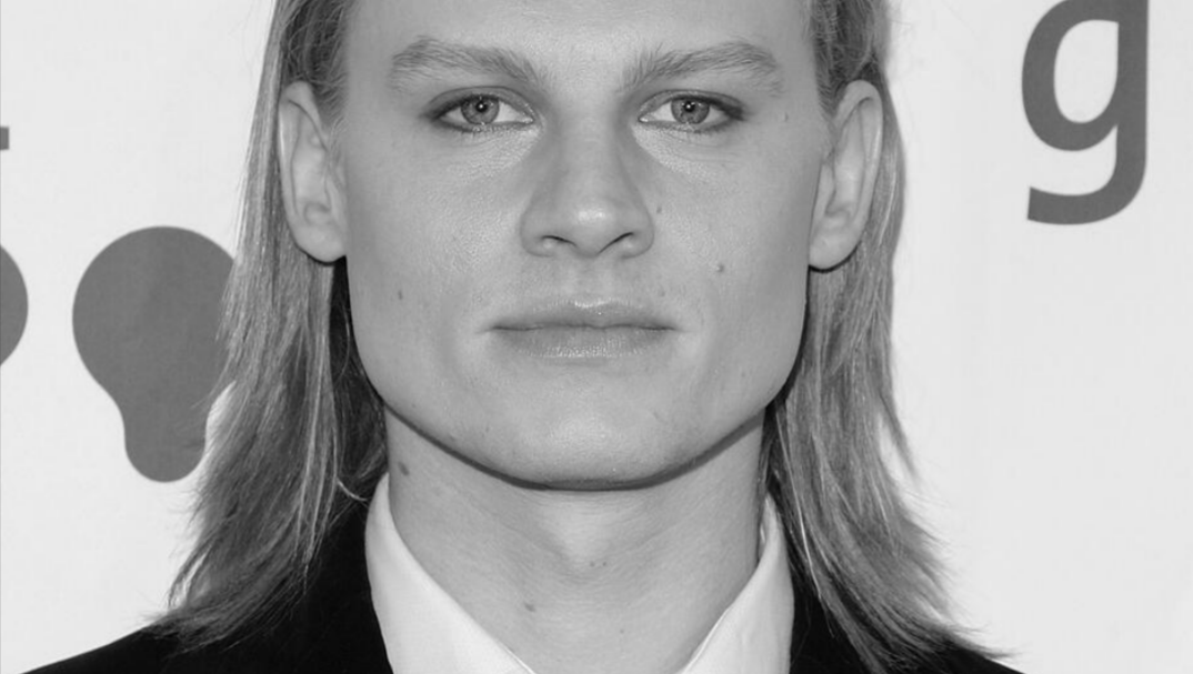 Gefeierter Serien-Star stirbt mit nur 48 Jahren! Trauer in Hollywood - was ist geschehen?